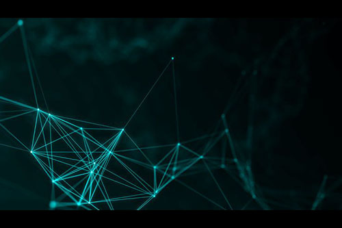 在区块链溯源系统中，如何确保数据的透明性与隐私之间的平衡？