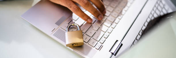 如何检查智能合约中的重入攻击漏洞？